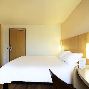 Hotel Ibis Tour Eiffel Cambronne 15eme, París